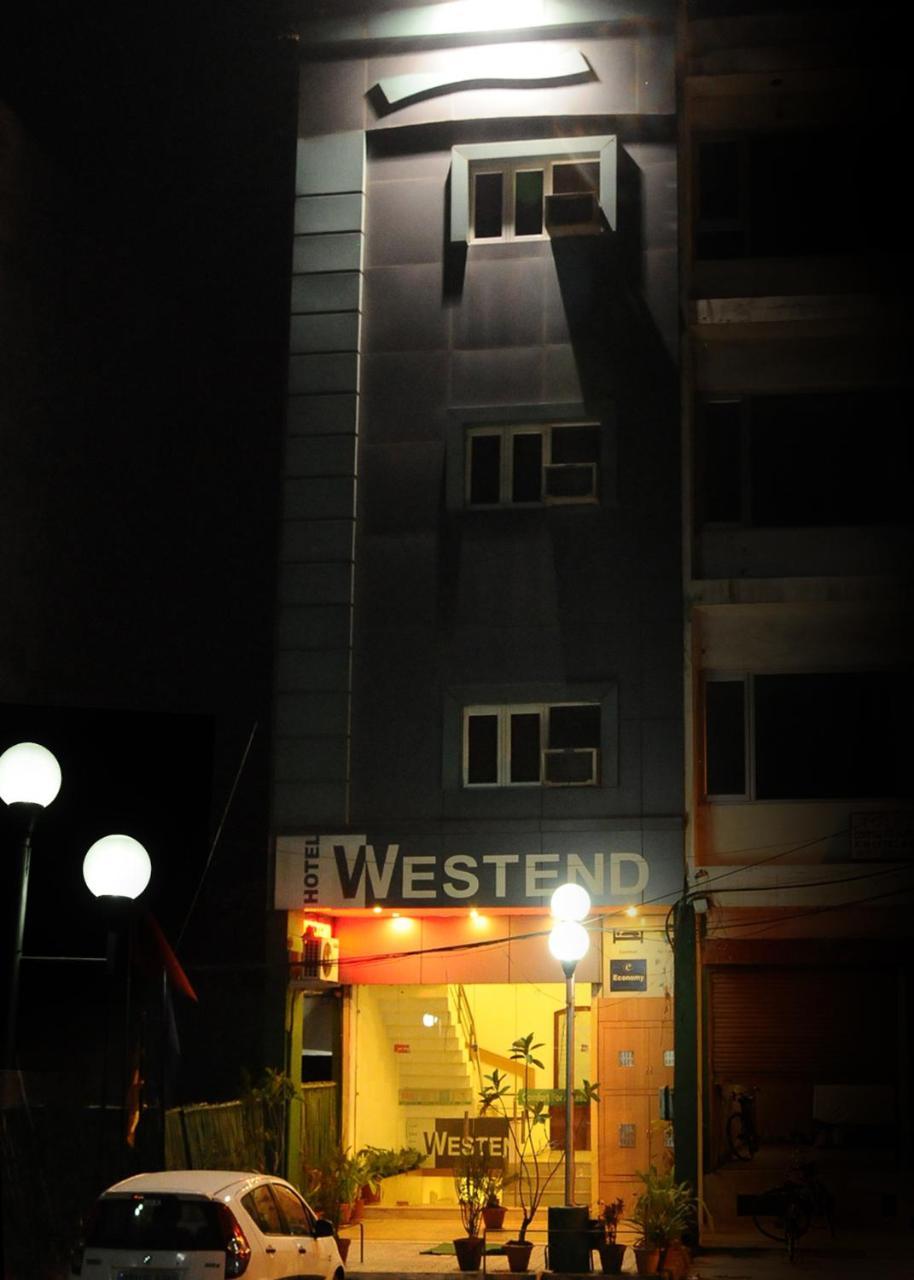 Hotel Westend ชลันธระ ภายนอก รูปภาพ